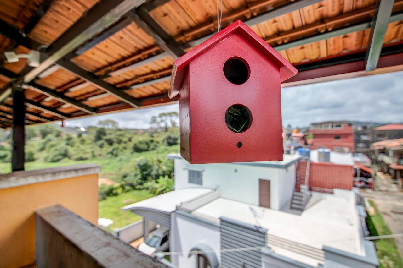 Oyo 79233 Hotel Hive Stays Kochi Exterior photo