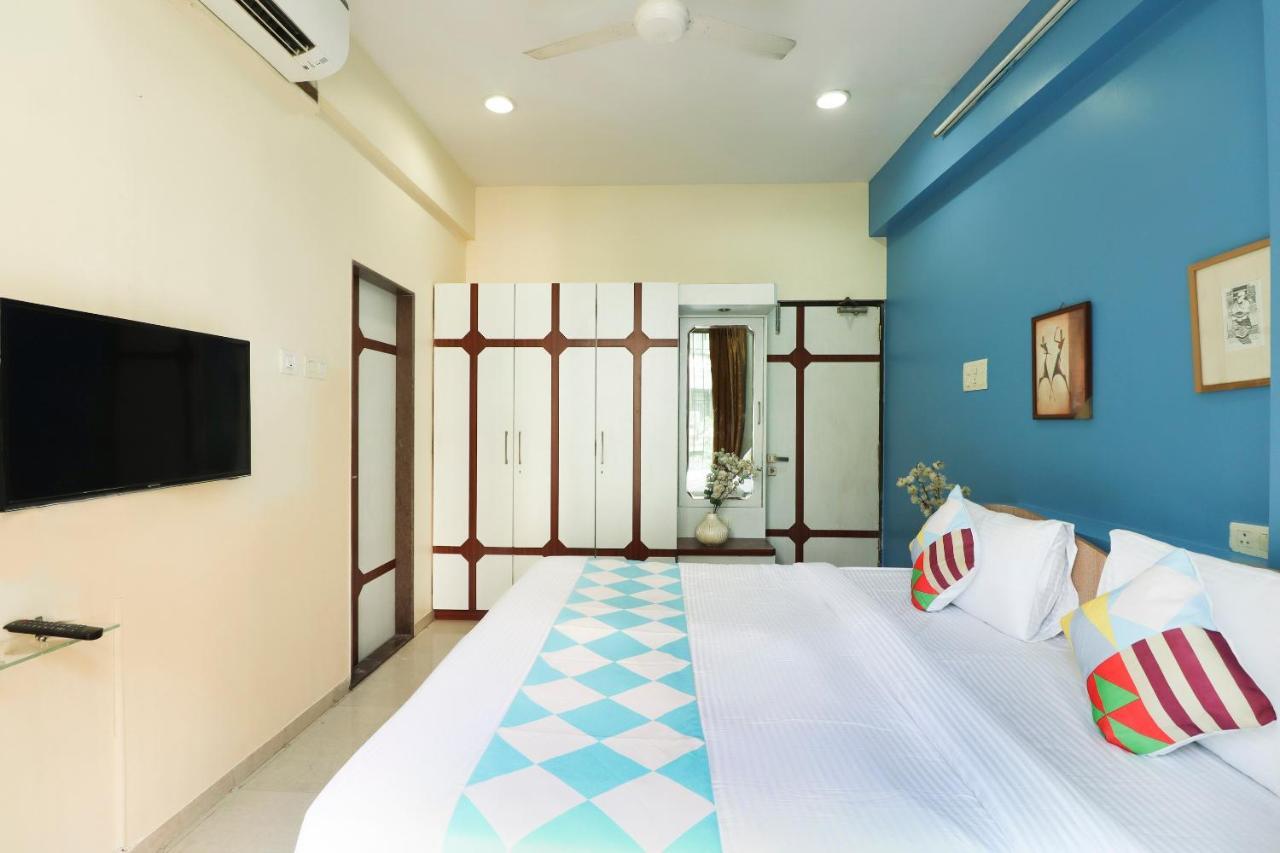 Oyo 79233 Hotel Hive Stays Kochi Exterior photo